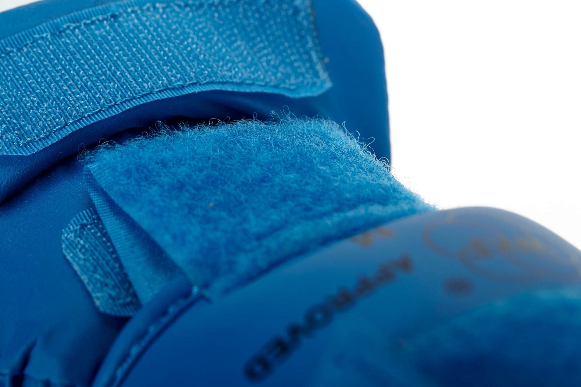 Adidas Fußknöchelschützer WKF-zugelassen, blau