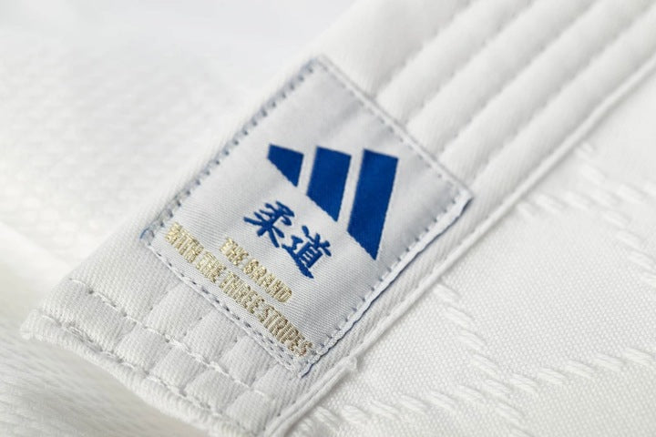Adidas JU Kimono mit blauen Streifen Club 350 g, weiß