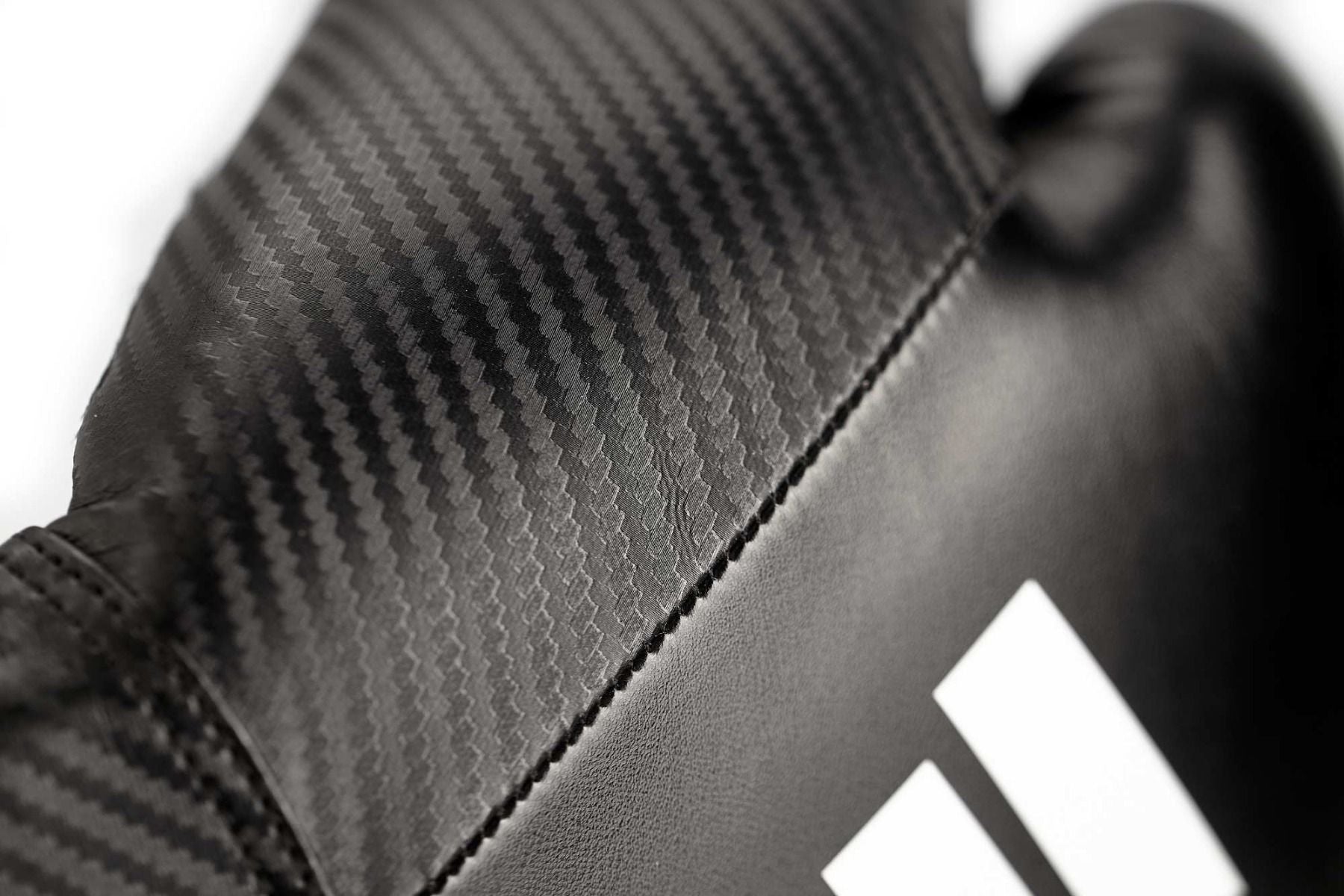 Adidas box rukavice Hybrid 250, čierne